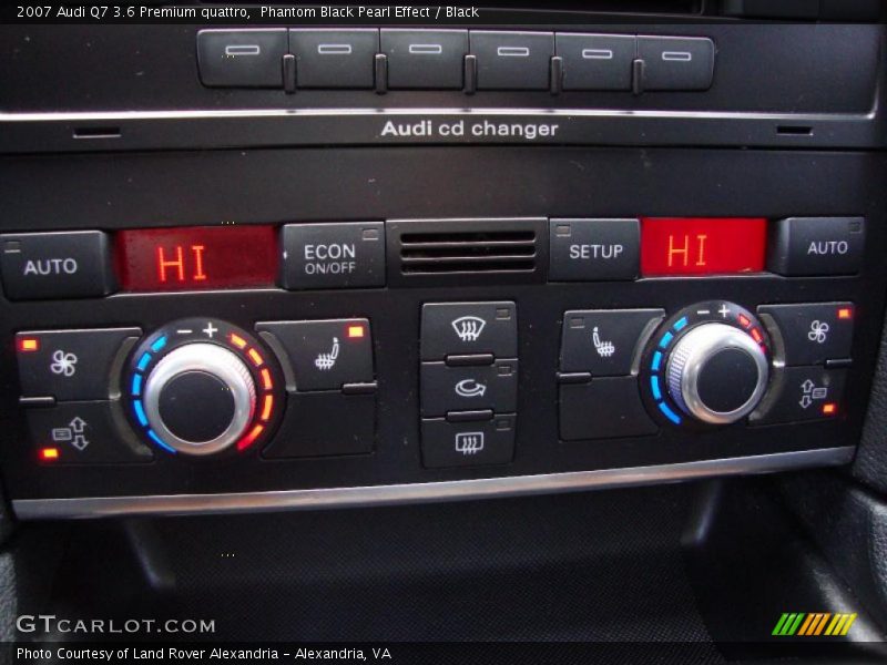 Phantom Black Pearl Effect / Black 2007 Audi Q7 3.6 Premium quattro
