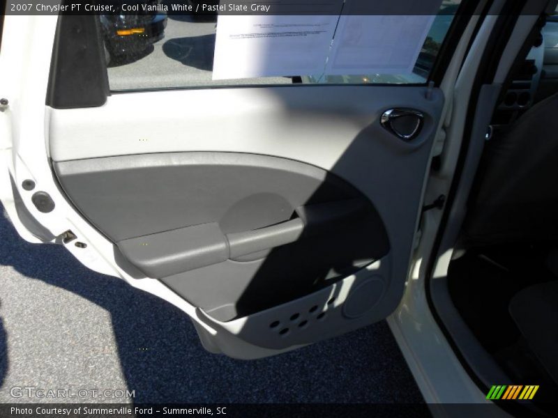 Cool Vanilla White / Pastel Slate Gray 2007 Chrysler PT Cruiser
