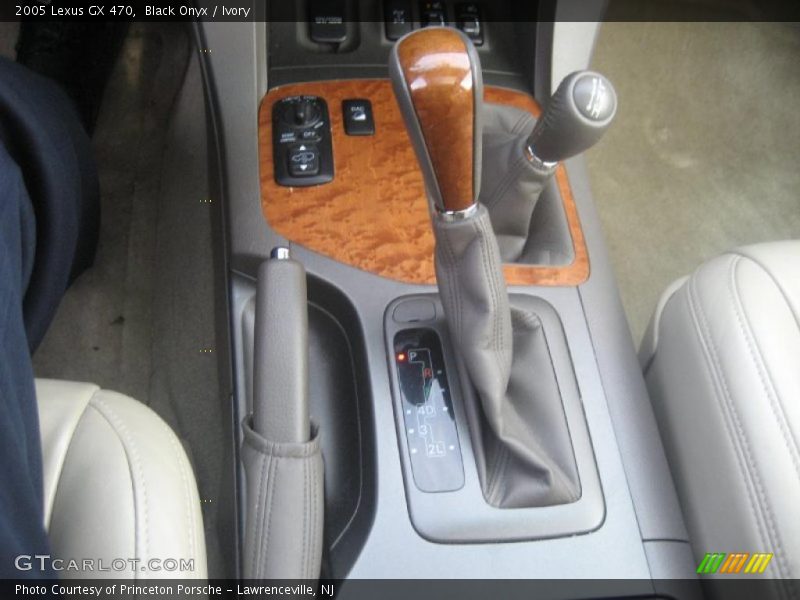 Black Onyx / Ivory 2005 Lexus GX 470