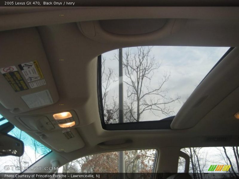 Black Onyx / Ivory 2005 Lexus GX 470