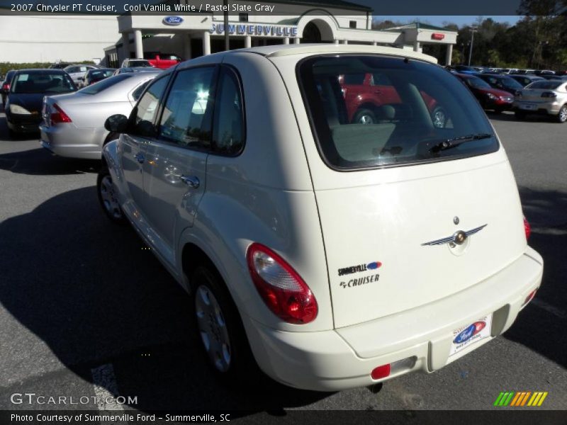 Cool Vanilla White / Pastel Slate Gray 2007 Chrysler PT Cruiser