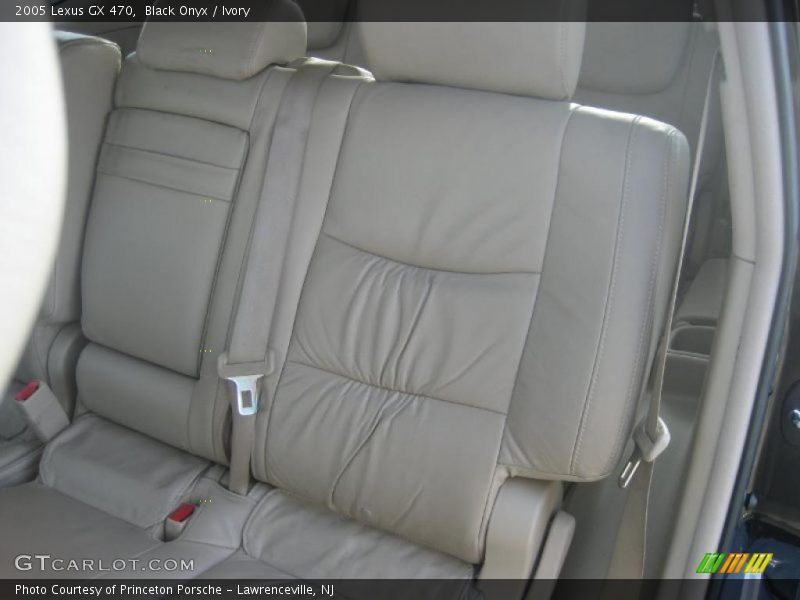 Black Onyx / Ivory 2005 Lexus GX 470