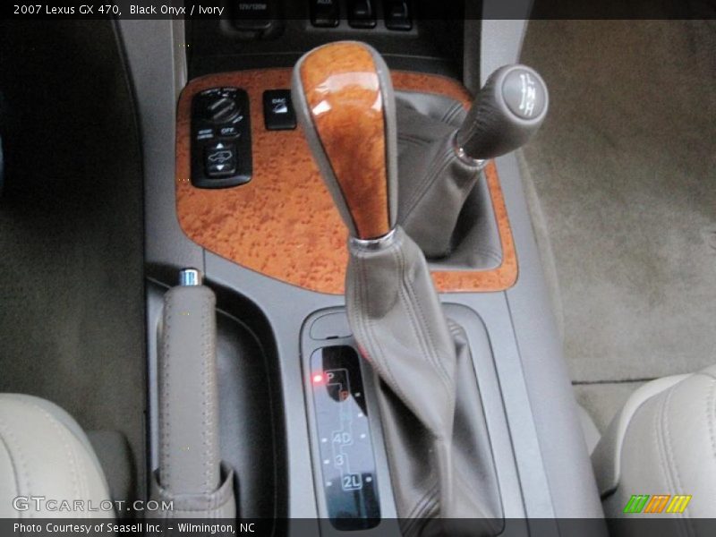 Black Onyx / Ivory 2007 Lexus GX 470