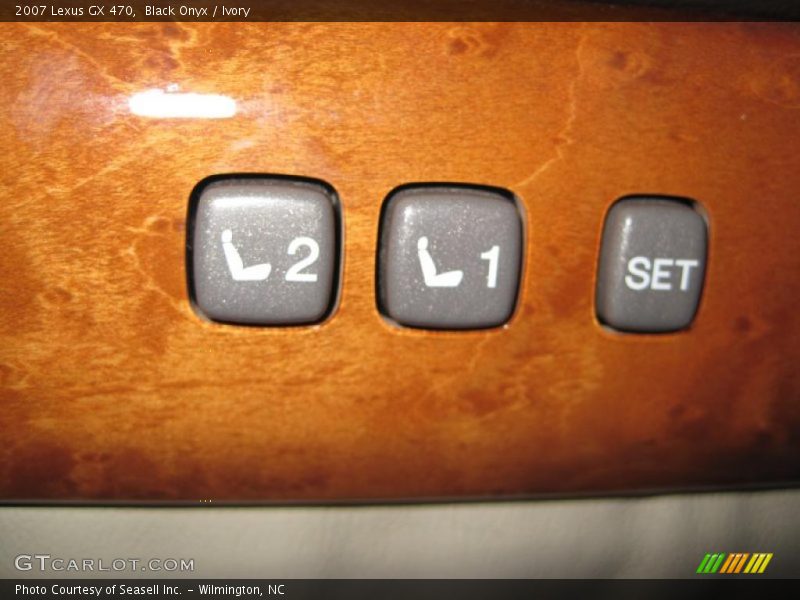 Black Onyx / Ivory 2007 Lexus GX 470