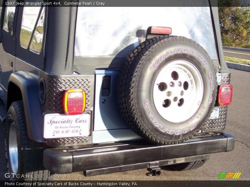 Gunmetal Pearl / Gray 1997 Jeep Wrangler Sport 4x4