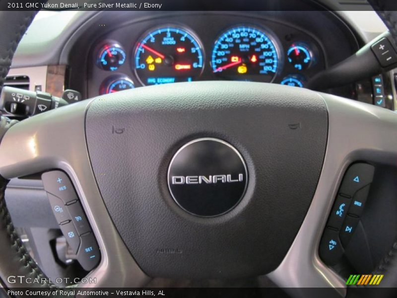  2011 Yukon Denali Steering Wheel