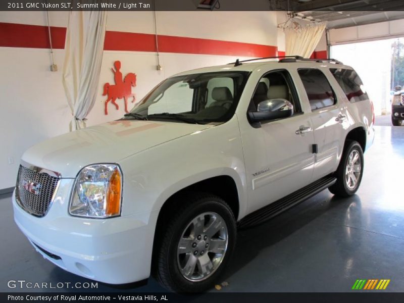 Summit White / Light Tan 2011 GMC Yukon SLT