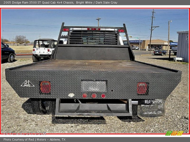 Bright White / Dark Slate Gray 2005 Dodge Ram 3500 ST Quad Cab 4x4 Chassis