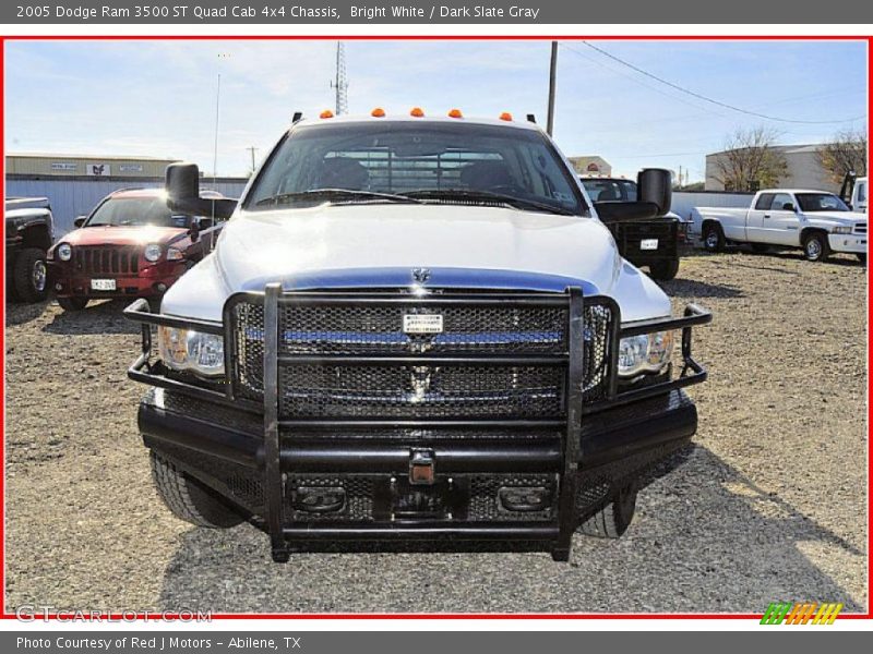 Bright White / Dark Slate Gray 2005 Dodge Ram 3500 ST Quad Cab 4x4 Chassis