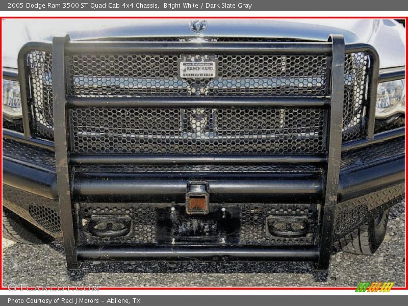 Bright White / Dark Slate Gray 2005 Dodge Ram 3500 ST Quad Cab 4x4 Chassis