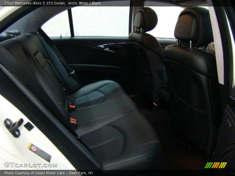 Arctic White / Black 2007 Mercedes-Benz E 350 Sedan