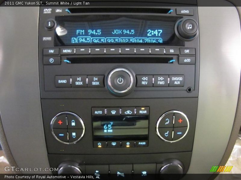 Summit White / Light Tan 2011 GMC Yukon SLT