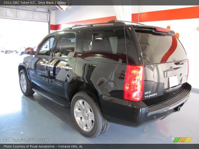 Onyx Black / Ebony 2011 GMC Yukon SLT