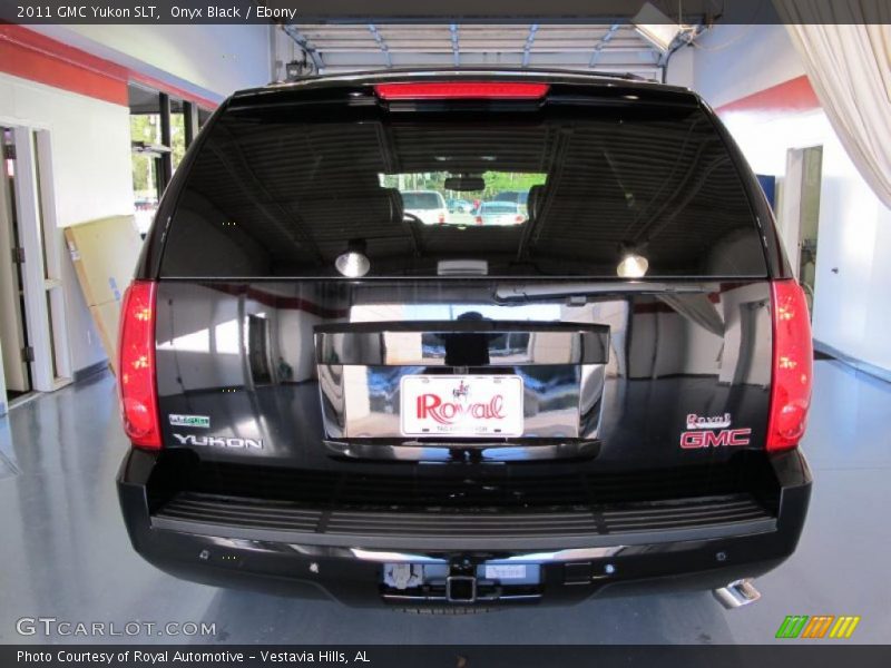 Onyx Black / Ebony 2011 GMC Yukon SLT