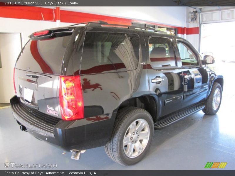 Onyx Black / Ebony 2011 GMC Yukon SLT