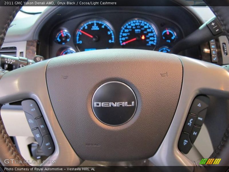 Onyx Black / Cocoa/Light Cashmere 2011 GMC Yukon Denali AWD