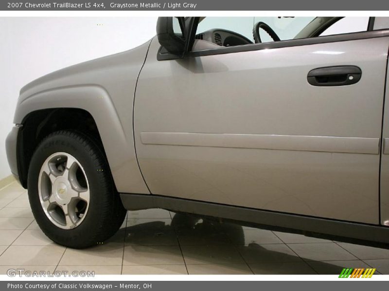 Graystone Metallic / Light Gray 2007 Chevrolet TrailBlazer LS 4x4