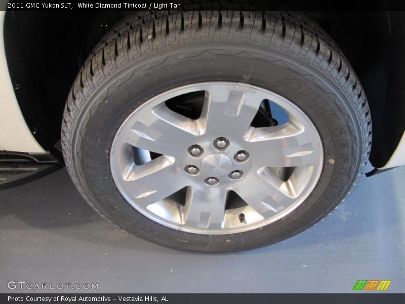 White Diamond Tintcoat / Light Tan 2011 GMC Yukon SLT