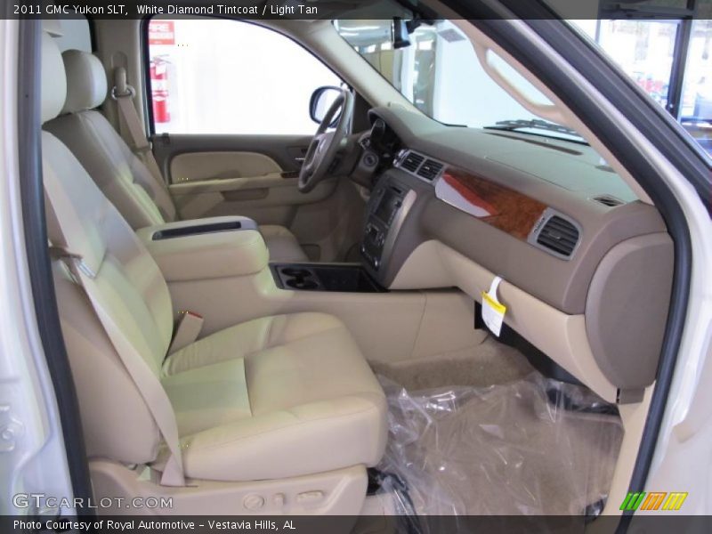 White Diamond Tintcoat / Light Tan 2011 GMC Yukon SLT