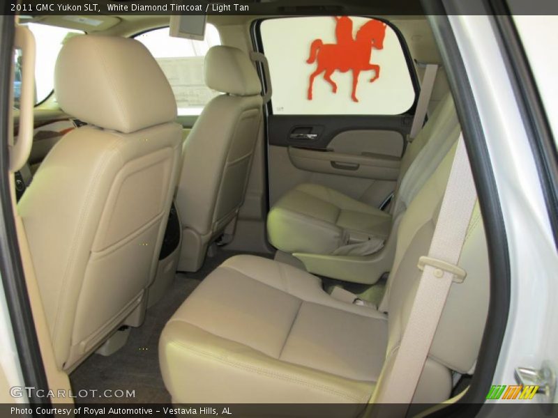 White Diamond Tintcoat / Light Tan 2011 GMC Yukon SLT