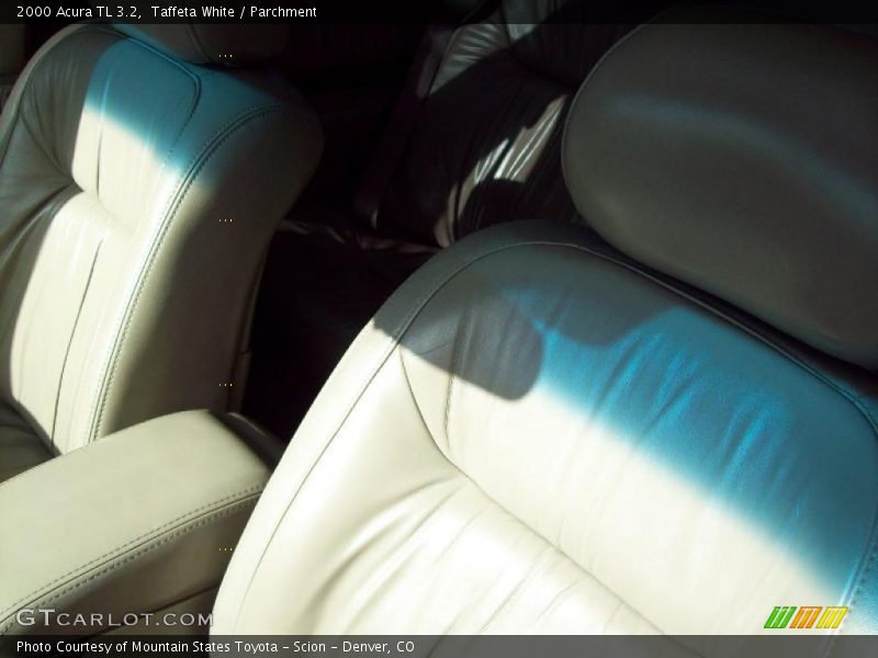 Taffeta White / Parchment 2000 Acura TL 3.2