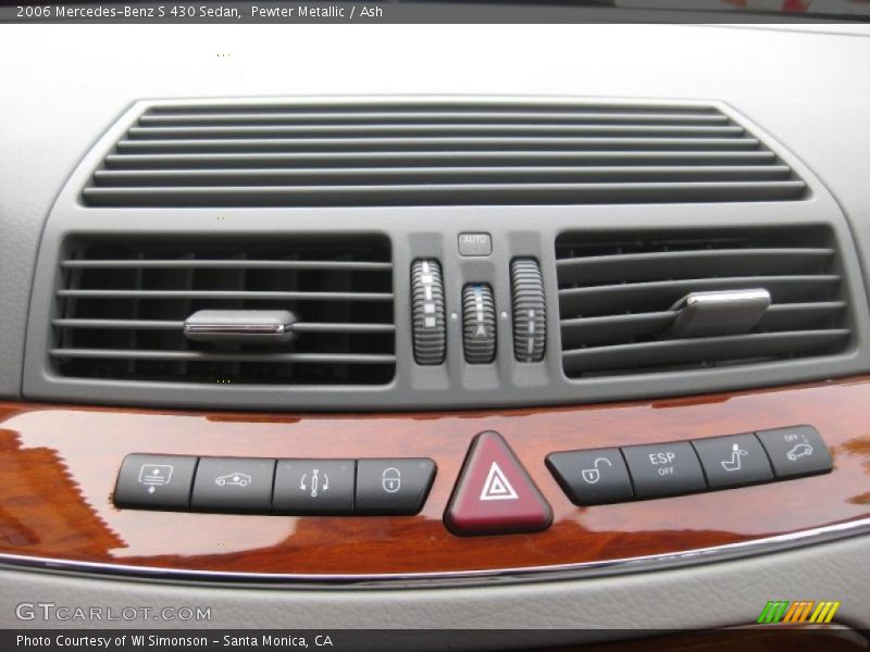 Controls of 2006 S 430 Sedan