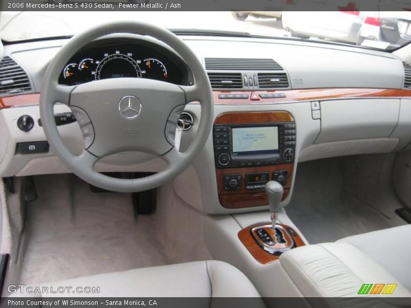 Dashboard of 2006 S 430 Sedan