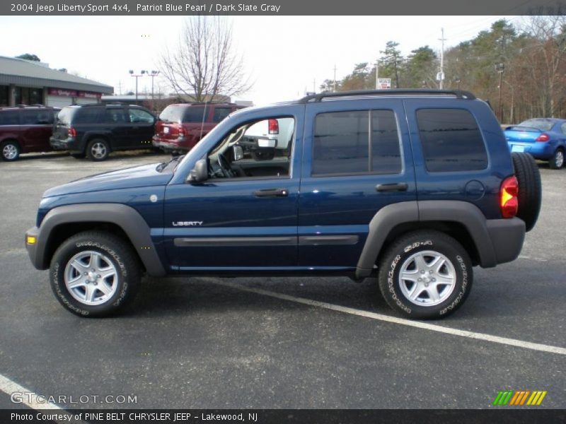 Patriot Blue Pearl / Dark Slate Gray 2004 Jeep Liberty Sport 4x4