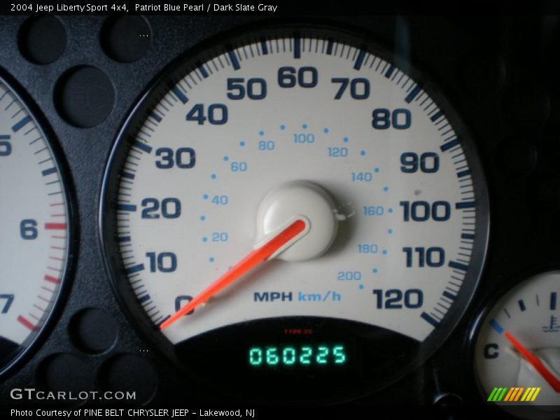 Patriot Blue Pearl / Dark Slate Gray 2004 Jeep Liberty Sport 4x4