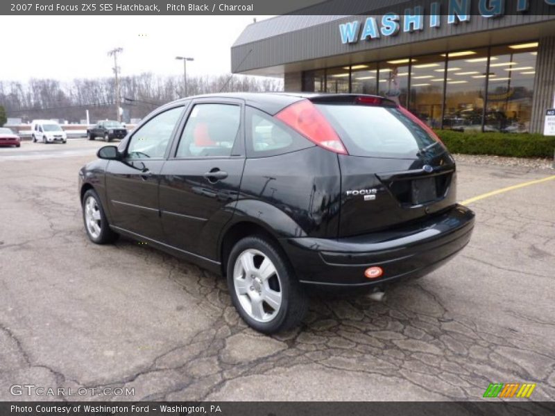 Pitch Black / Charcoal 2007 Ford Focus ZX5 SES Hatchback
