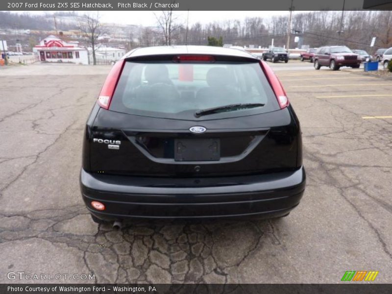 Pitch Black / Charcoal 2007 Ford Focus ZX5 SES Hatchback