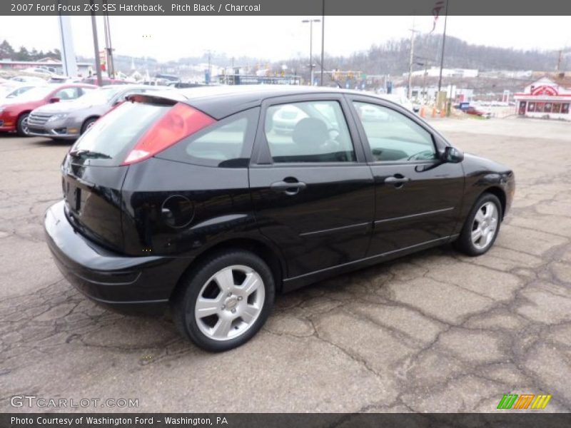 Pitch Black / Charcoal 2007 Ford Focus ZX5 SES Hatchback
