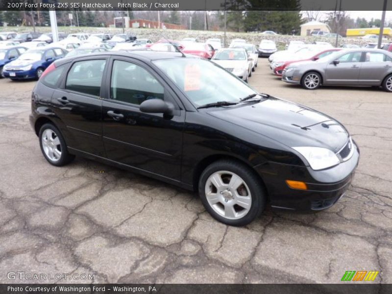 Pitch Black / Charcoal 2007 Ford Focus ZX5 SES Hatchback