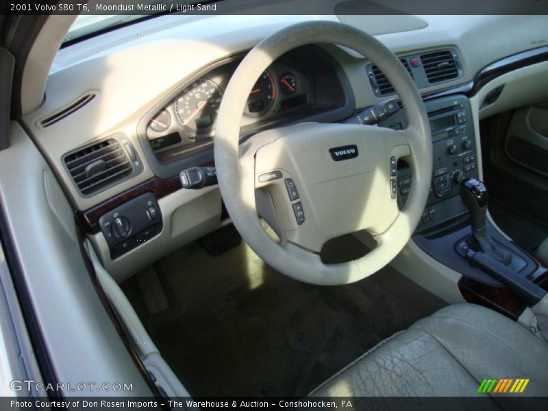 Moondust Metallic / Light Sand 2001 Volvo S80 T6
