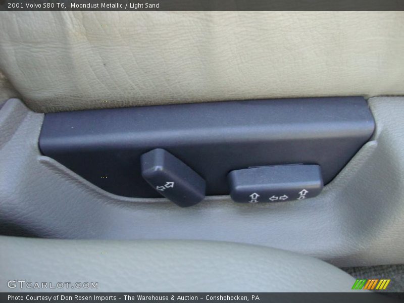 Moondust Metallic / Light Sand 2001 Volvo S80 T6