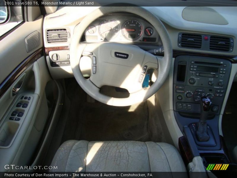 Moondust Metallic / Light Sand 2001 Volvo S80 T6