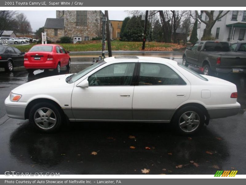 Super White / Gray 2001 Toyota Camry LE