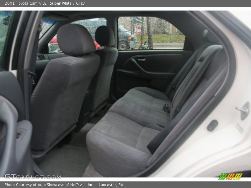 Super White / Gray 2001 Toyota Camry LE