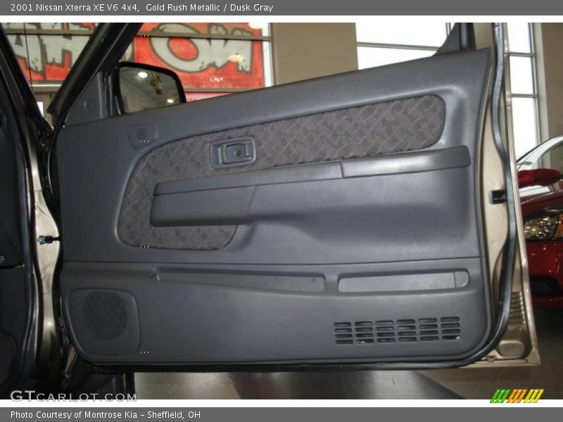 Gold Rush Metallic / Dusk Gray 2001 Nissan Xterra XE V6 4x4