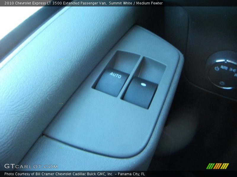 Summit White / Medium Pewter 2010 Chevrolet Express LT 3500 Extended Passenger Van