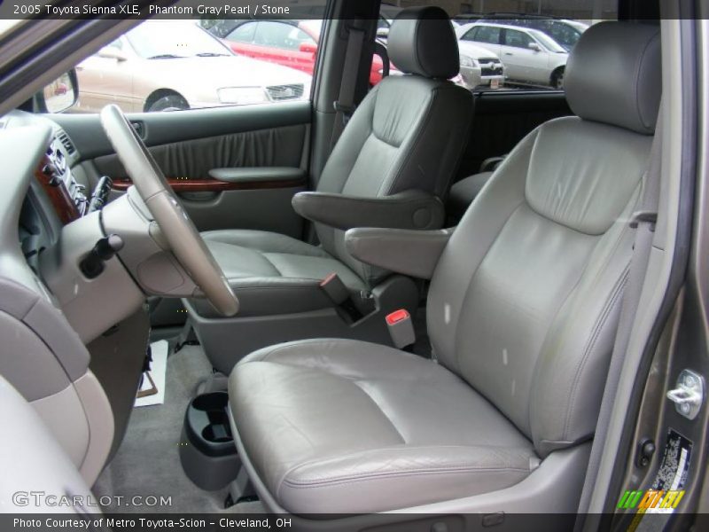 Phantom Gray Pearl / Stone 2005 Toyota Sienna XLE
