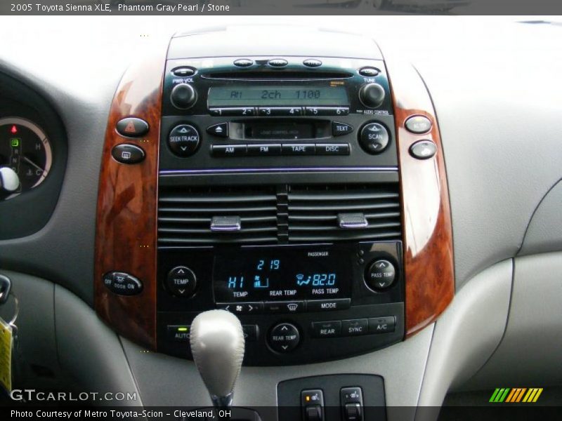 Phantom Gray Pearl / Stone 2005 Toyota Sienna XLE