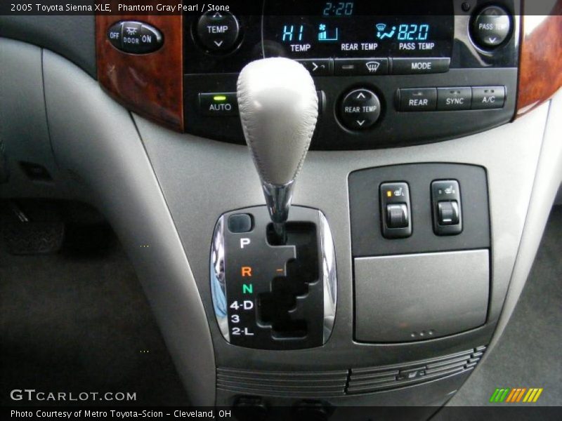 Phantom Gray Pearl / Stone 2005 Toyota Sienna XLE
