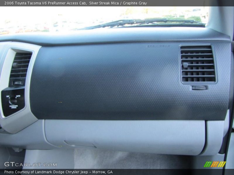 Silver Streak Mica / Graphite Gray 2006 Toyota Tacoma V6 PreRunner Access Cab