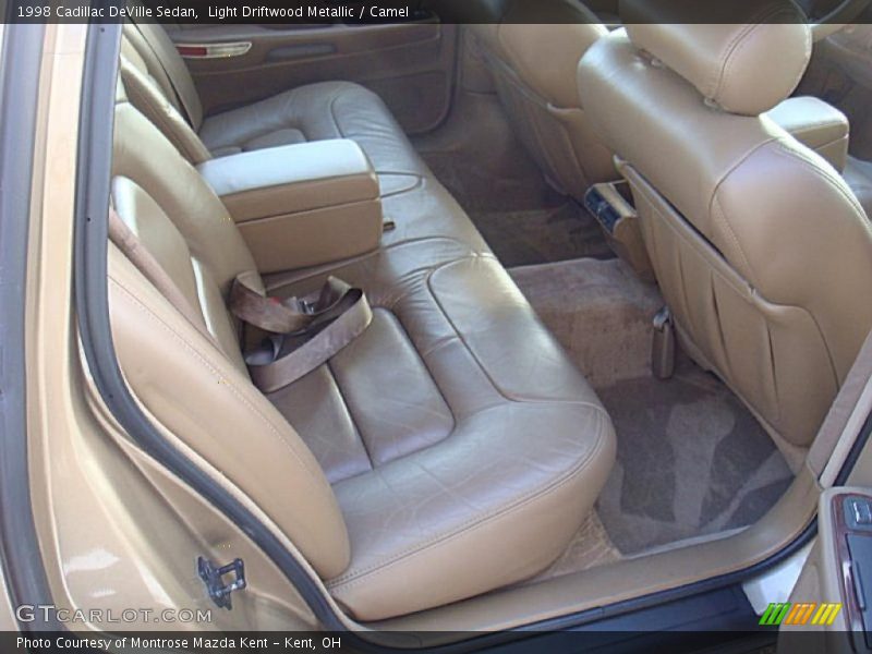 Light Driftwood Metallic / Camel 1998 Cadillac DeVille Sedan