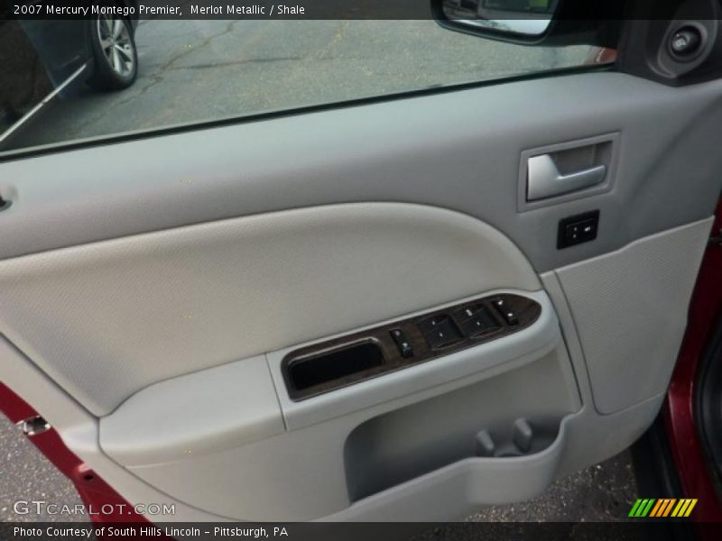 Door Panel of 2007 Montego Premier