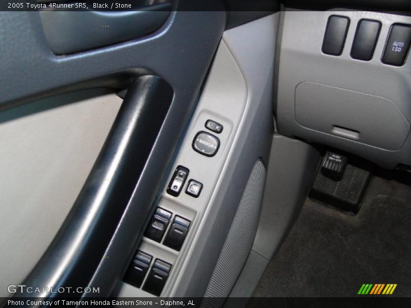 Black / Stone 2005 Toyota 4Runner SR5