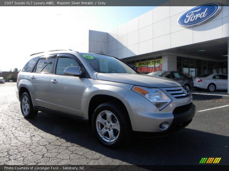 Majestic Silver Metallic / Grey 2007 Suzuki XL7 Luxury AWD
