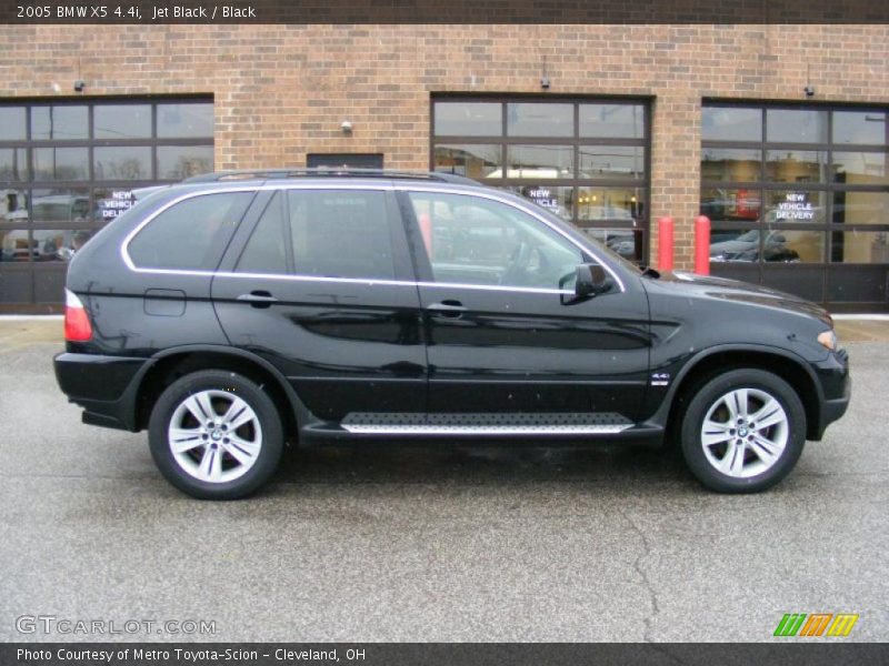 Jet Black / Black 2005 BMW X5 4.4i