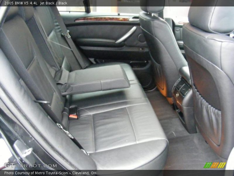 Jet Black / Black 2005 BMW X5 4.4i